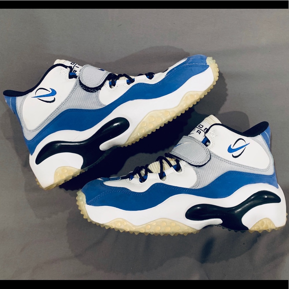 Nike Air Zoom Turf “White / Metallic”